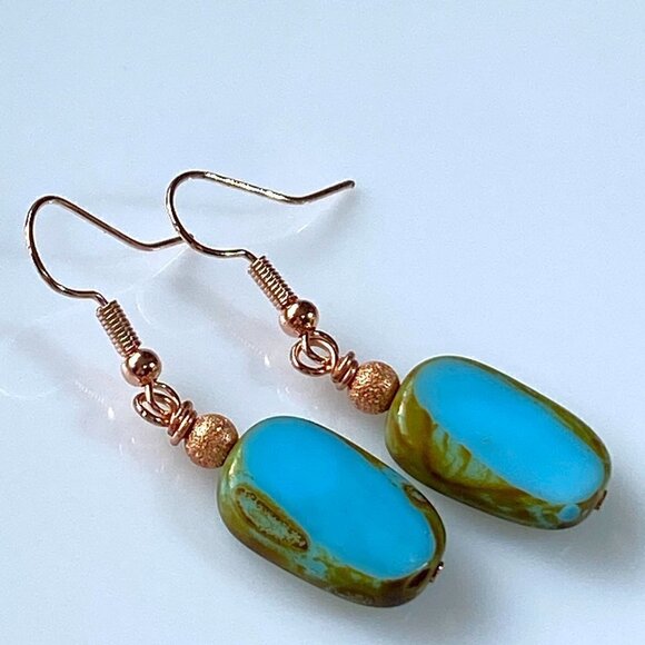 ❤️ Turquoise Picasso Czech Pressed Table Cut Glass Earrings - Picture 10 of 10